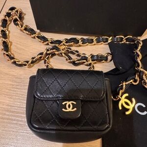 Chanel Black Quilted Mini Chain belt